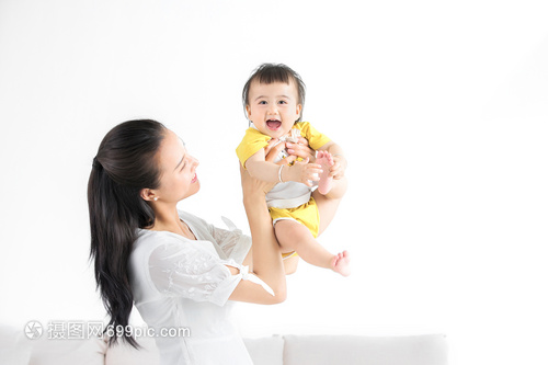 母婴赢博体育行业站在转型升级重要节点宝宝树如何抓住Z世代消费群体？